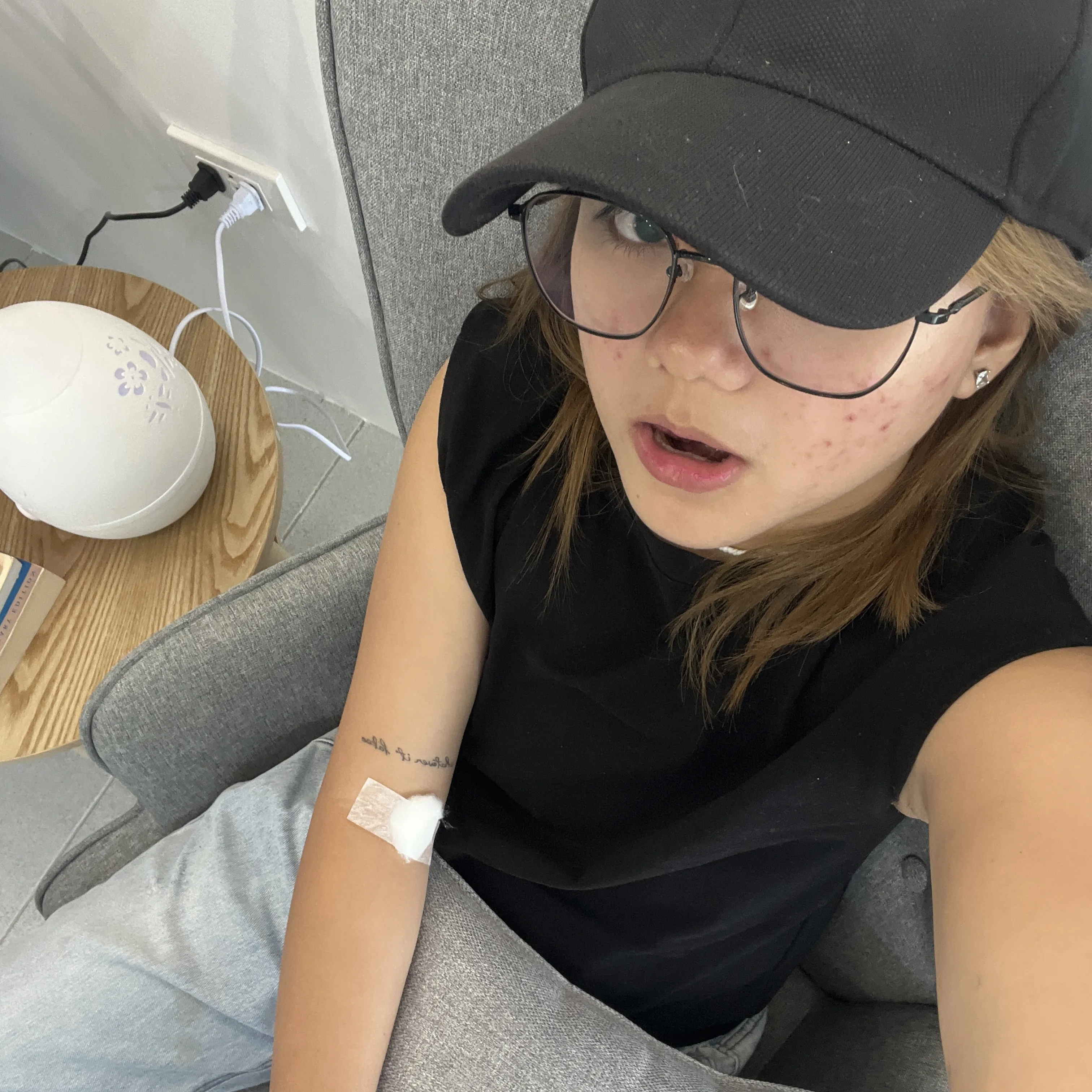 Start Creating Image 4